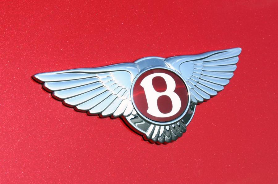  Bentley Continental GT V8 2013 года  (фото 25 из 38)